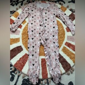 Little Bum Bums Pink Hearts Patterned Ruffle zippy‎ Footie size 2T
